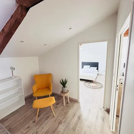 Duplex Albigny Sur Saone Apartmán