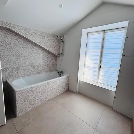Apartmán Duplex Albigny Sur Saone